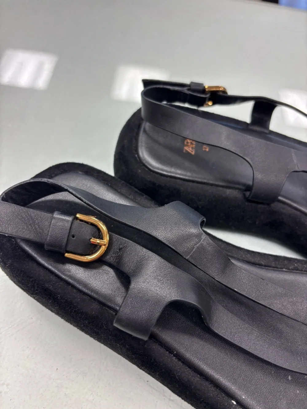 Zara suede leather Black Square-Toe Thong Sandals - Picture 3 of 6